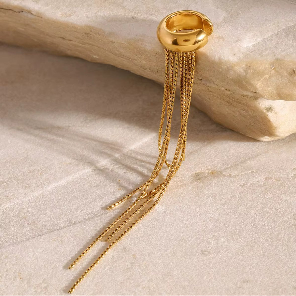 Ear cuff linéa