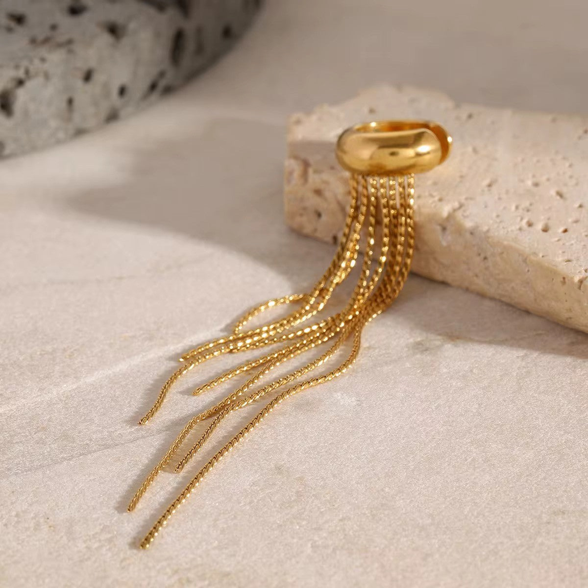 Ear cuff linéa