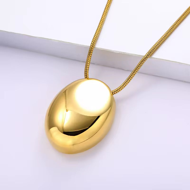 Collier Ona